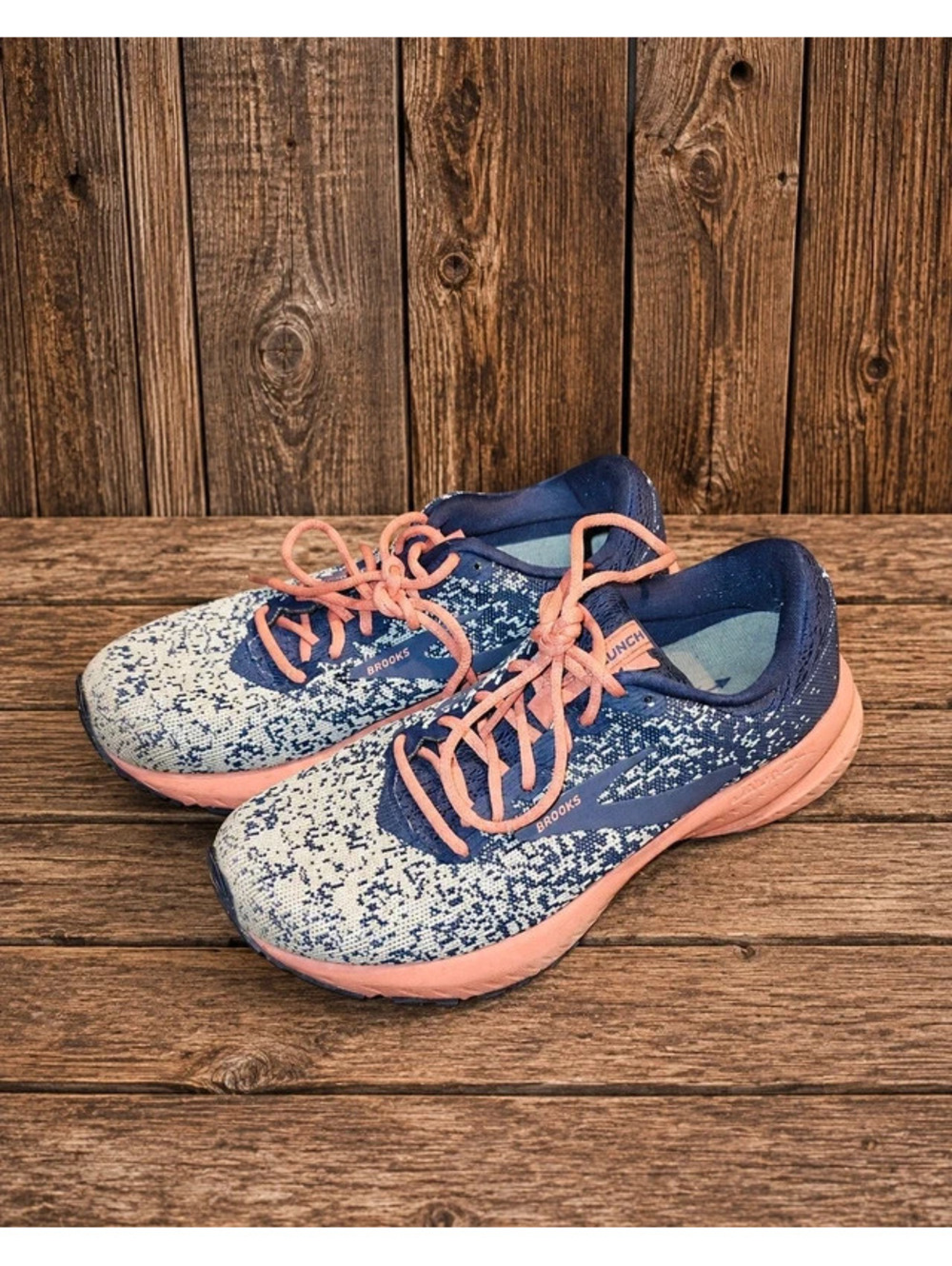 Brooks Launch 6, women's size 6